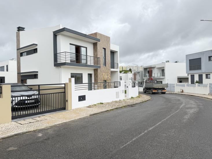 moradia-venda-almada-1097059