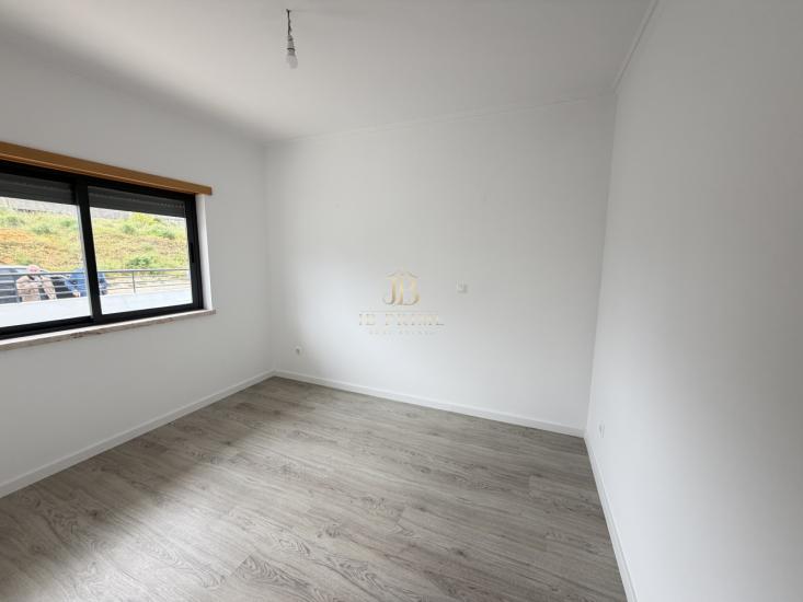 moradia-venda-almada-1097108