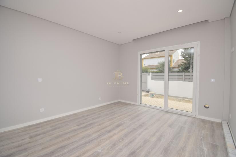 moradia-venda-azeitao-1097686