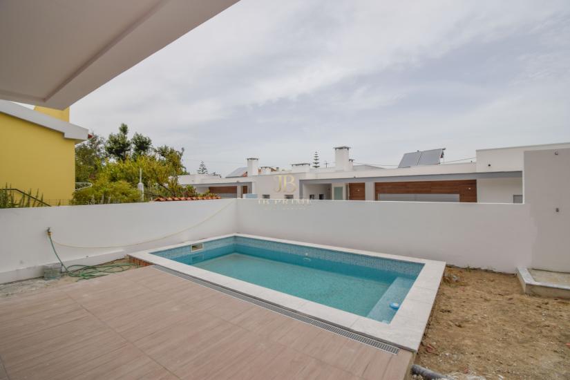 moradia-venda-azeitao-1097703