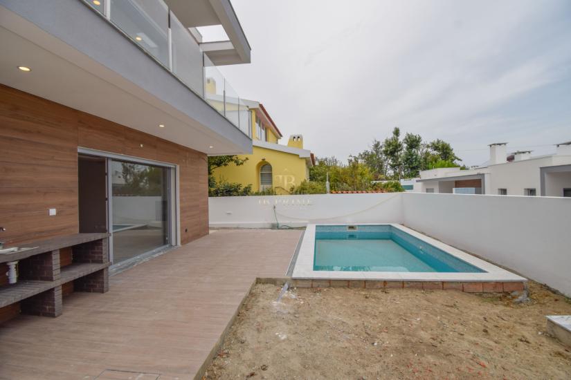 moradia-venda-azeitao-1097704