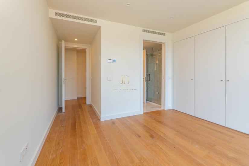 apartamento-venda-sete-rios-lisboa-1097749